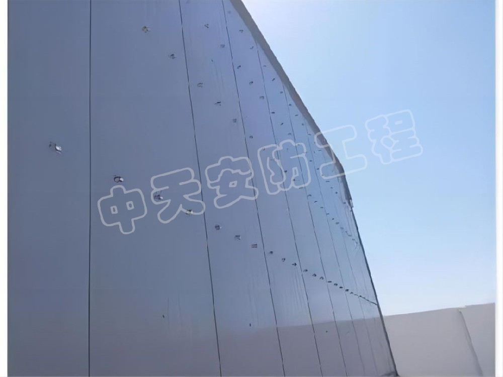 泄爆墻